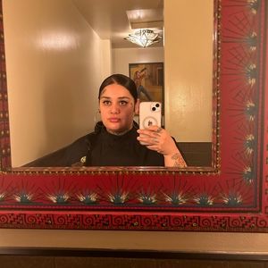 Meet your Posher, Daniella
